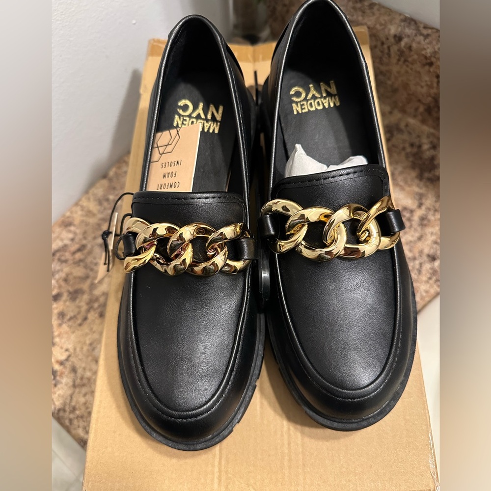 Women's Black Loafers with Gold Chain - Picture 7 of 8